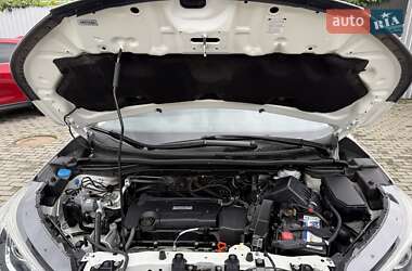 Внедорожник / Кроссовер Honda CR-V 2016 в 