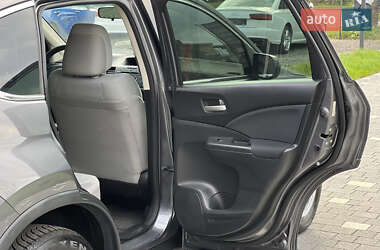 Внедорожник / Кроссовер Honda CR-V 2015 в 