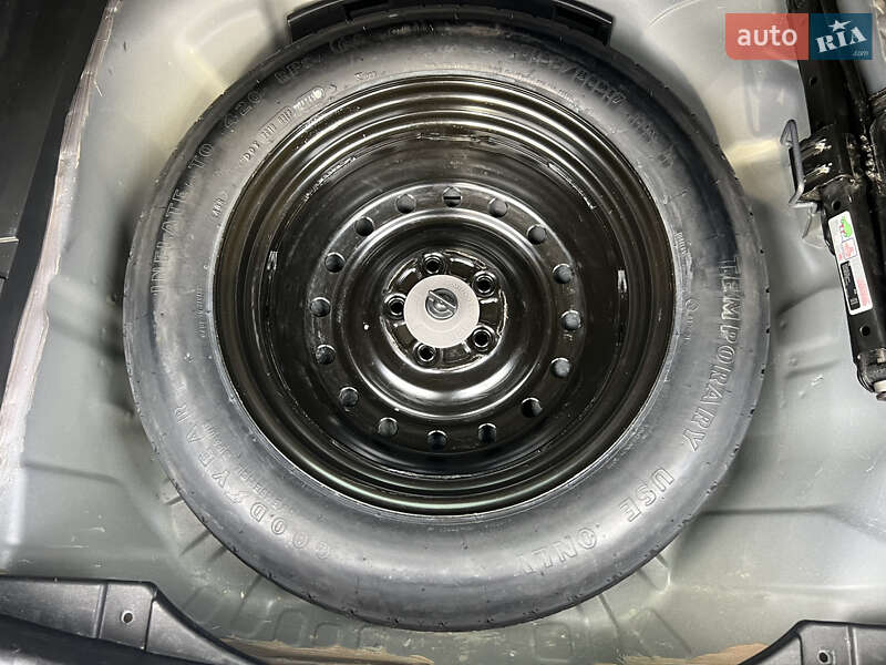 Внедорожник / Кроссовер Honda CR-V 2015 в Ужгороде фото 48 Внедорожник / Кроссовер Honda CR-V 2015 в Ужгороде