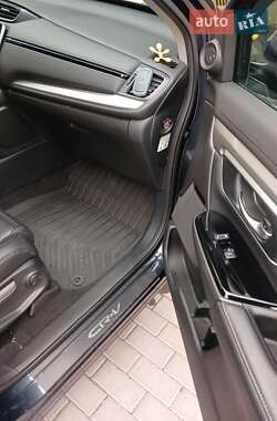 Внедорожник / Кроссовер Honda CR-V 2022 в 