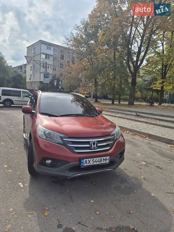 Внедорожник / Кроссовер Honda CR-V 2013 в 