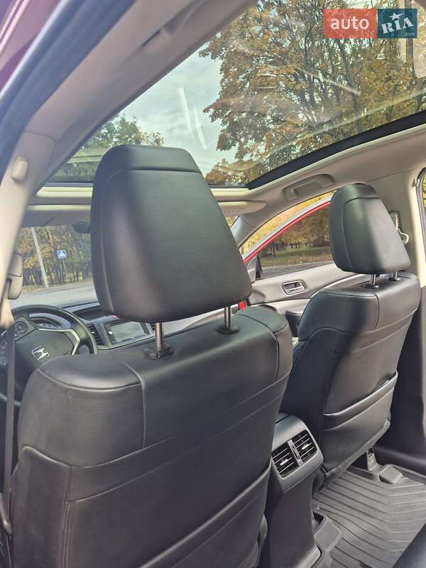 Позашляховик / Кросовер Honda CR-V 2013 в Харкові