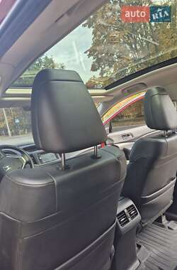 Внедорожник / Кроссовер Honda CR-V 2013 в 