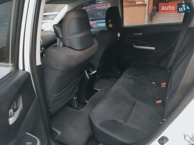 Внедорожник / Кроссовер Honda CR-V 2013 в Киеве