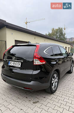 Внедорожник / Кроссовер Honda CR-V 2014 в 