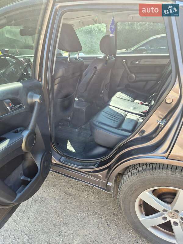 Позашляховик / Кросовер Honda CR-V 2010 в Бродах