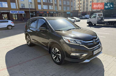 Позашляховик / Кросовер Honda CR-V 2015 в 