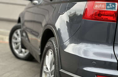 Внедорожник / Кроссовер Honda CR-V 2012 в 