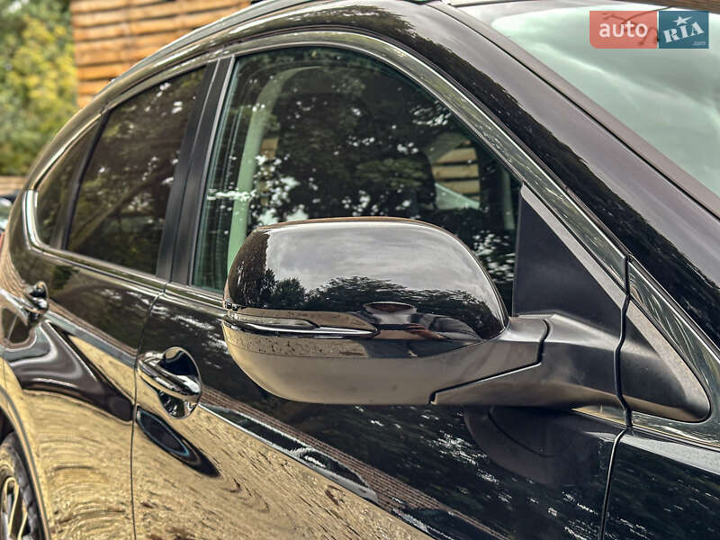 Внедорожник / Кроссовер Honda CR-V 2017 в Бродах