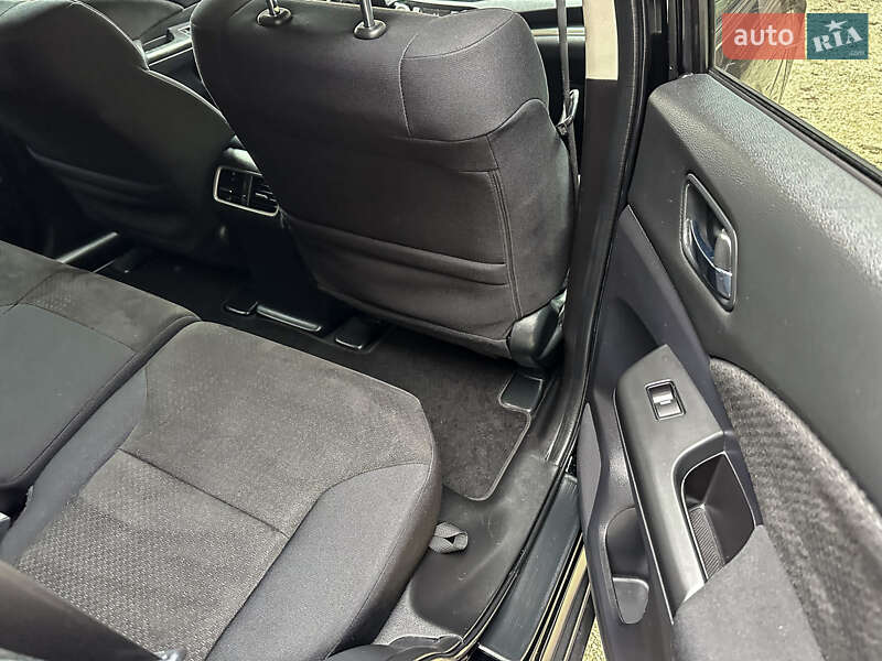 Внедорожник / Кроссовер Honda CR-V 2017 в Бродах