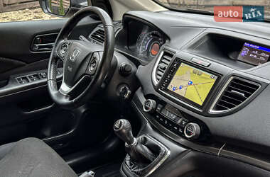 Позашляховик / Кросовер Honda CR-V 2017 в  фото 112 Позашляховик / Кросовер Honda CR-V 2017 в