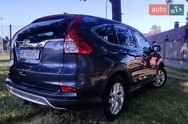 Внедорожник / Кроссовер Honda CR-V 2015 в 