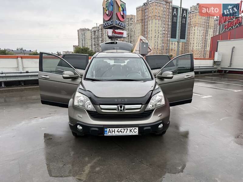Позашляховик / Кросовер Honda CR-V 2008 в Києві