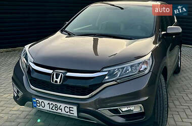 Внедорожник / Кроссовер Honda CR-V 2015 в Ивано-Франковске