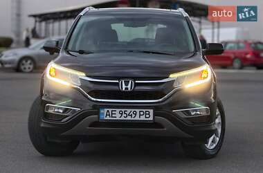 Внедорожник / Кроссовер Honda CR-V 2015 в 