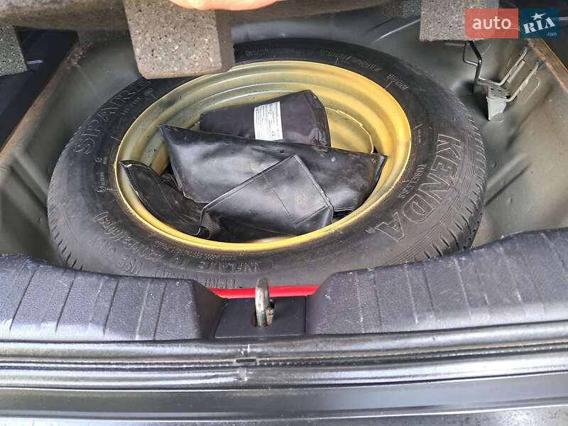 Внедорожник / Кроссовер Honda CR-V 2008 в Могилев-Подольске