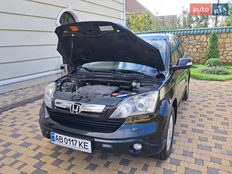 Внедорожник / Кроссовер Honda CR-V 2008 в Могилев-Подольске