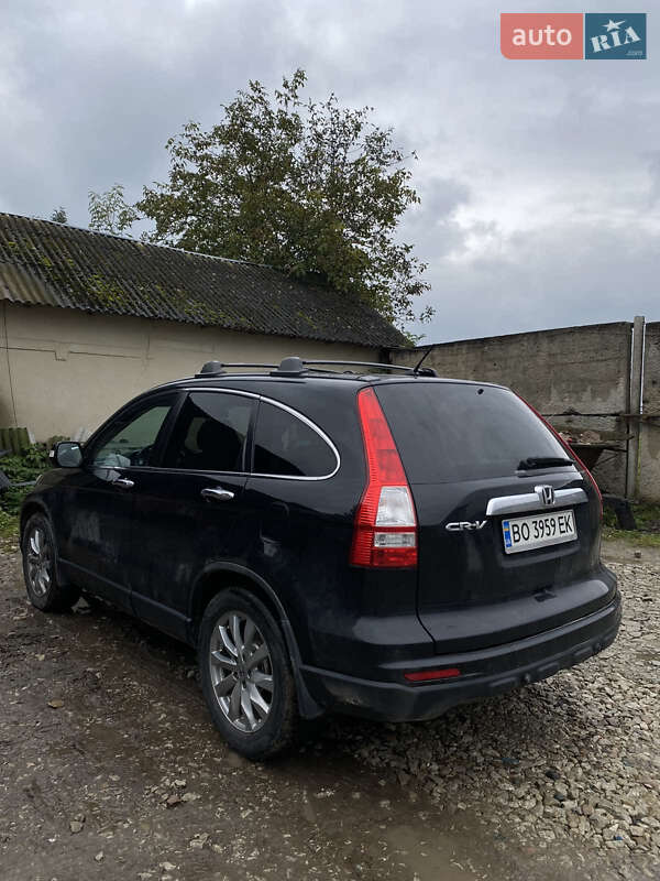 Внедорожник / Кроссовер Honda CR-V 2011 в Залещиках