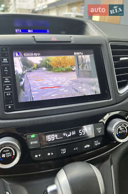 Внедорожник / Кроссовер Honda CR-V 2015 в 
