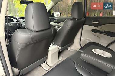 Внедорожник / Кроссовер Honda CR-V 2015 в 