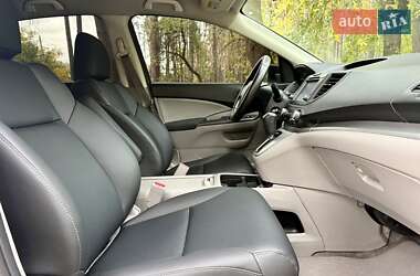 Внедорожник / Кроссовер Honda CR-V 2015 в 