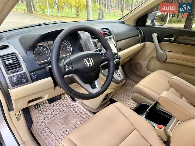 Внедорожник / Кроссовер Honda CR-V 2008 в Киеве