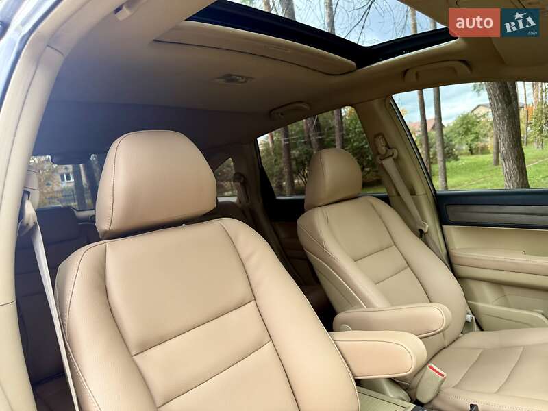 Внедорожник / Кроссовер Honda CR-V 2008 в Киеве