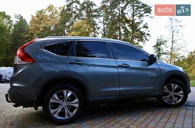 Внедорожник / Кроссовер Honda CR-V 2014 в 
