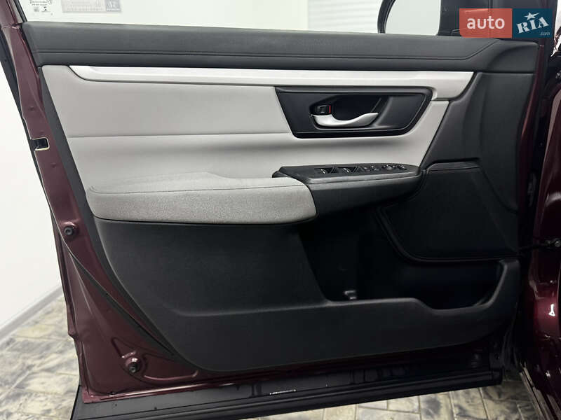 Внедорожник / Кроссовер Honda CR-V 2018 в Одессе