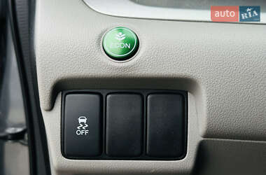 Внедорожник / Кроссовер Honda CR-V 2013 в 