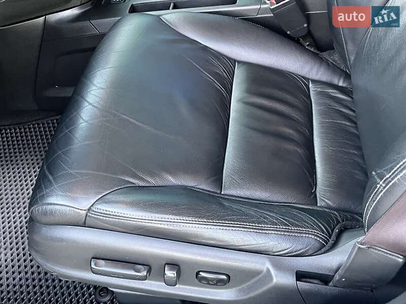Внедорожник / Кроссовер Honda CR-V 2013 в Мукачево
