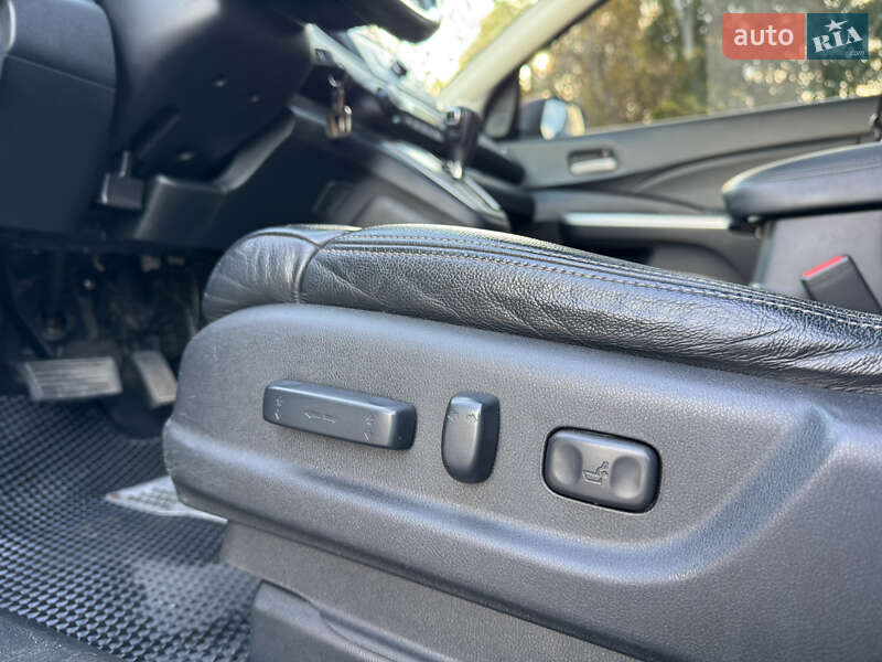 Внедорожник / Кроссовер Honda CR-V 2013 в Киеве