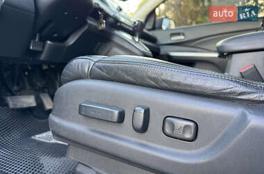 Позашляховик / Кросовер Honda CR-V 2013 в 