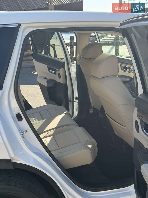 Позашляховик / Кросовер Honda CR-V 2021 в Одесі