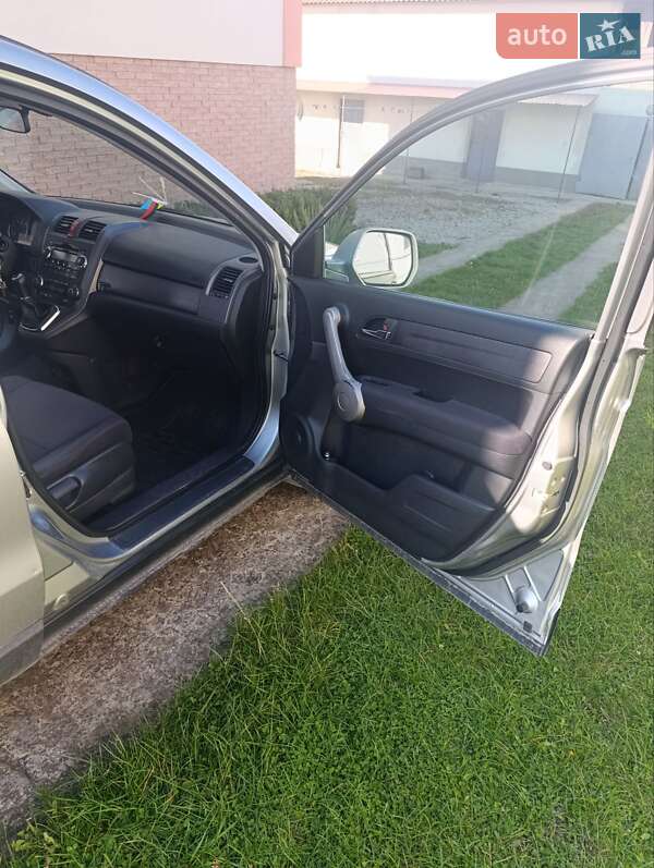 Позашляховик / Кросовер Honda CR-V 2007 в Бучачі