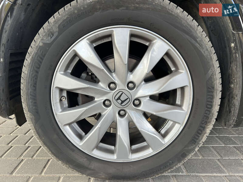 Внедорожник / Кроссовер Honda CR-V 2011 в Николаеве