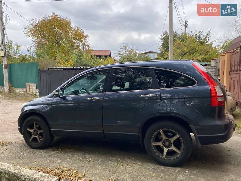 Внедорожник / Кроссовер Honda CR-V 2008 в Киеве