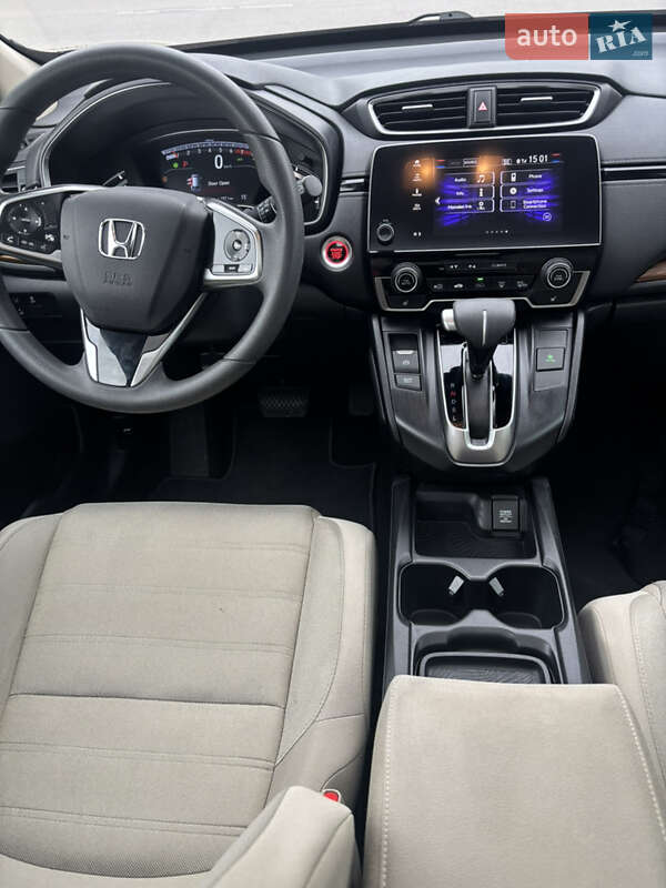 Внедорожник / Кроссовер Honda CR-V 2017 в Киеве
