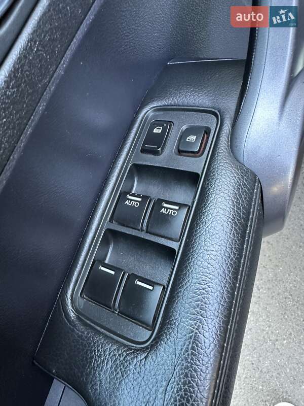 Внедорожник / Кроссовер Honda CR-V 2008 в Одессе фото 34 Внедорожник / Кроссовер Honda CR-V 2008 в Одессе