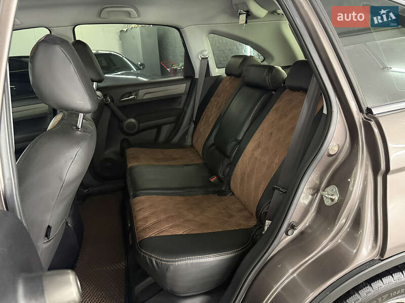 Позашляховик / Кросовер Honda CR-V 2010 в Кременці