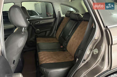 Позашляховик / Кросовер Honda CR-V 2010 в 