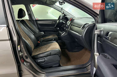 Позашляховик / Кросовер Honda CR-V 2010 в 