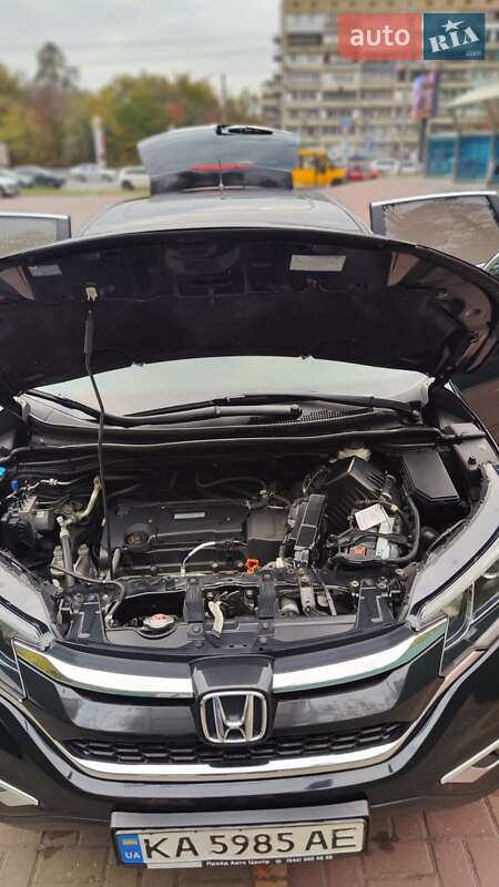 Внедорожник / Кроссовер Honda CR-V 2016 в Киеве