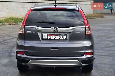 Внедорожник / Кроссовер Honda CR-V 2015 в 
