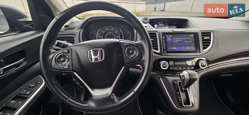 Позашляховик / Кросовер Honda CR-V 2015 в Києві