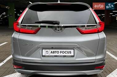 Внедорожник / Кроссовер Honda CR-V 2017 в 