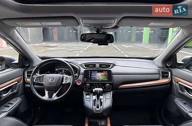 Внедорожник / Кроссовер Honda CR-V 2017 в 