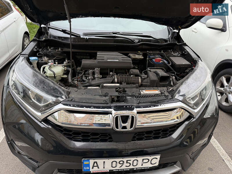 Внедорожник / Кроссовер Honda CR-V 2017 в Киеве