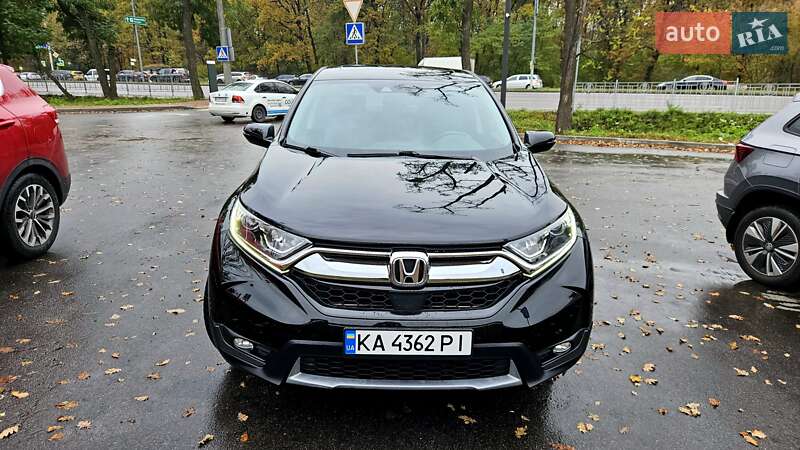 Внедорожник / Кроссовер Honda CR-V 2019 в Киеве