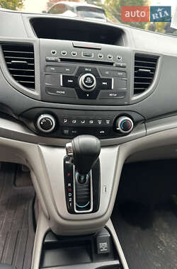 Позашляховик / Кросовер Honda CR-V 2014 в  фото 13 Позашляховик / Кросовер Honda CR-V 2014 в